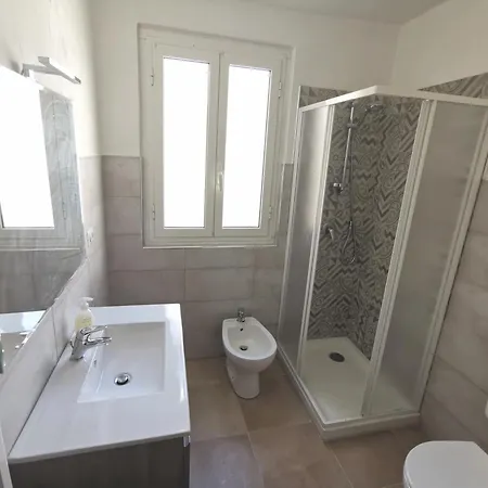 Dal Pontevecchio New House * 카사르자리구레